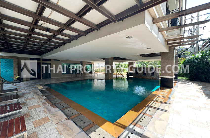 Apartment in Bangnatrad 