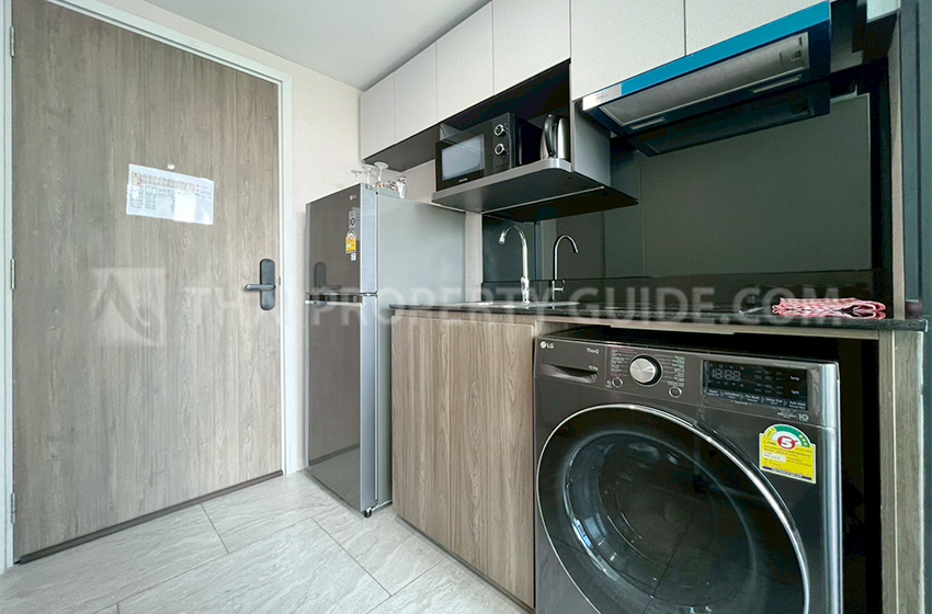 Apartment in New Petchburi 