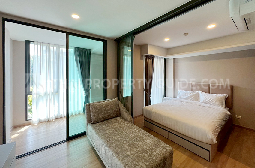 Apartment in New Petchburi 