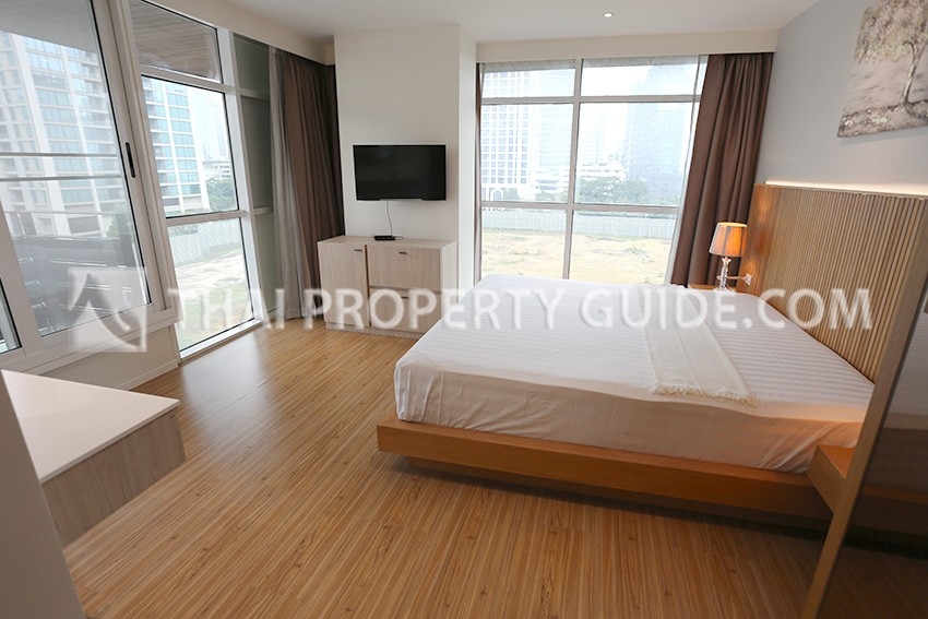 Apartment in Ploenchit 