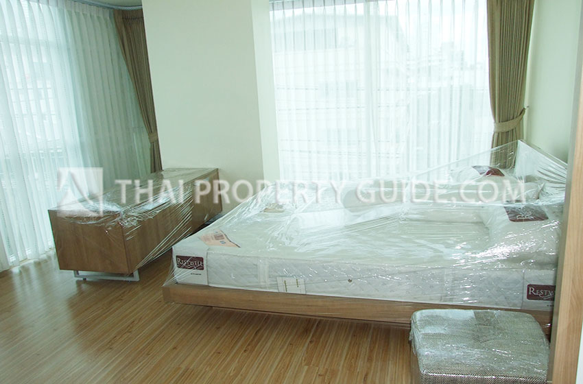 Apartment in Ploenchit 