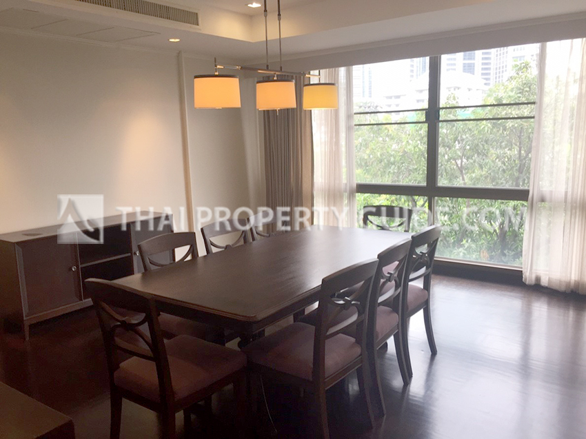 Apartment in Ploenchit 