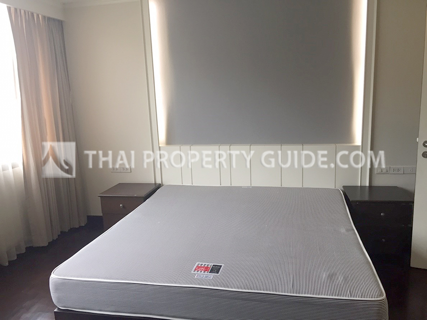 Apartment in Ploenchit 