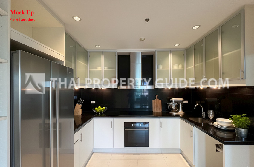 Apartment in Ploenchit 