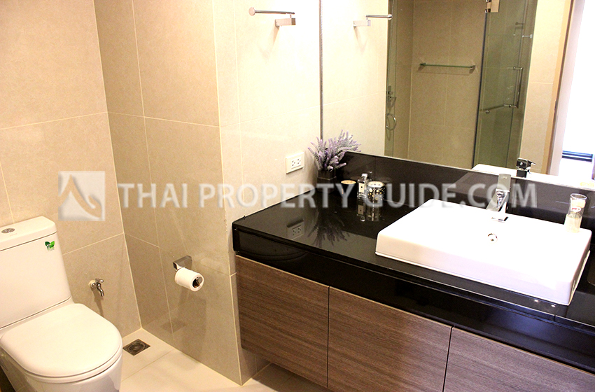 Apartment in Ploenchit 