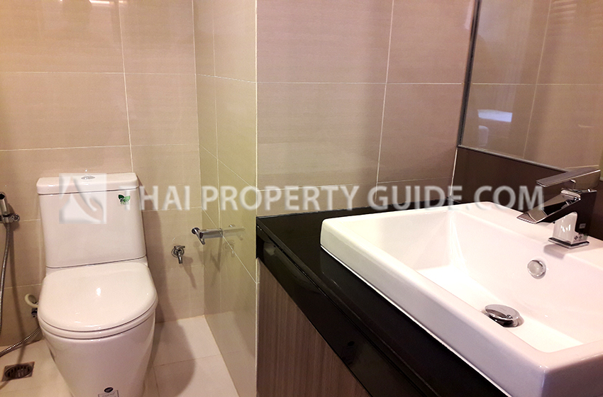 Apartment in Ploenchit 