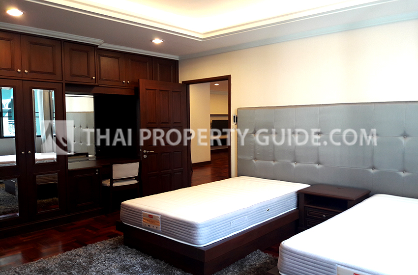 Apartment in Ploenchit 
