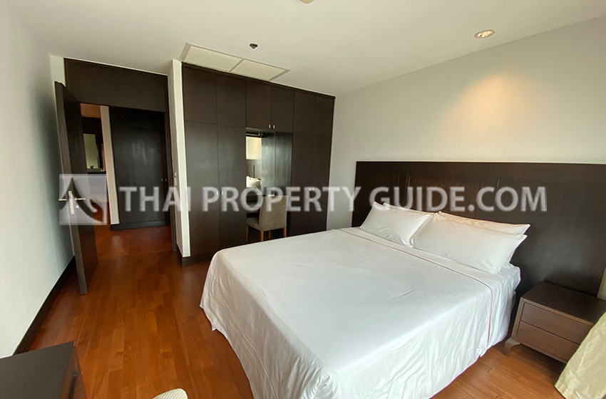 Apartment in Ploenchit 
