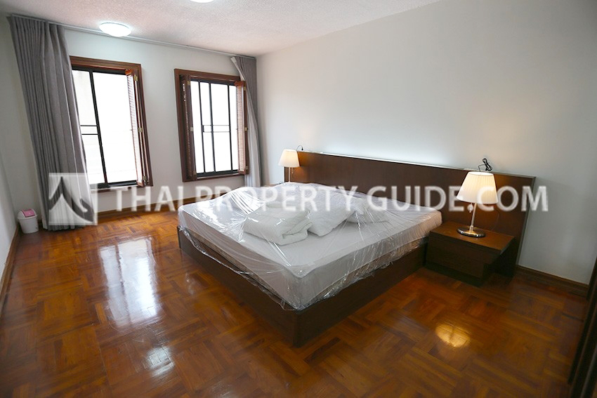 Apartment in Ploenchit 