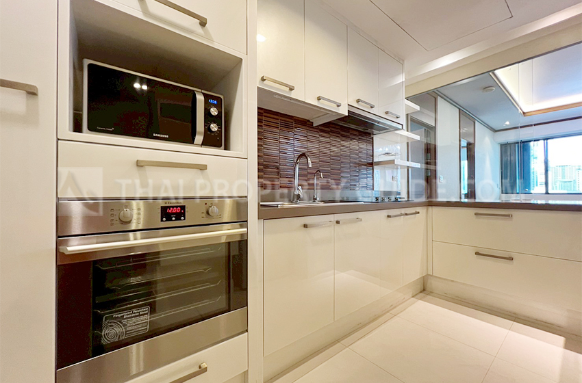 Apartment in Ploenchit 