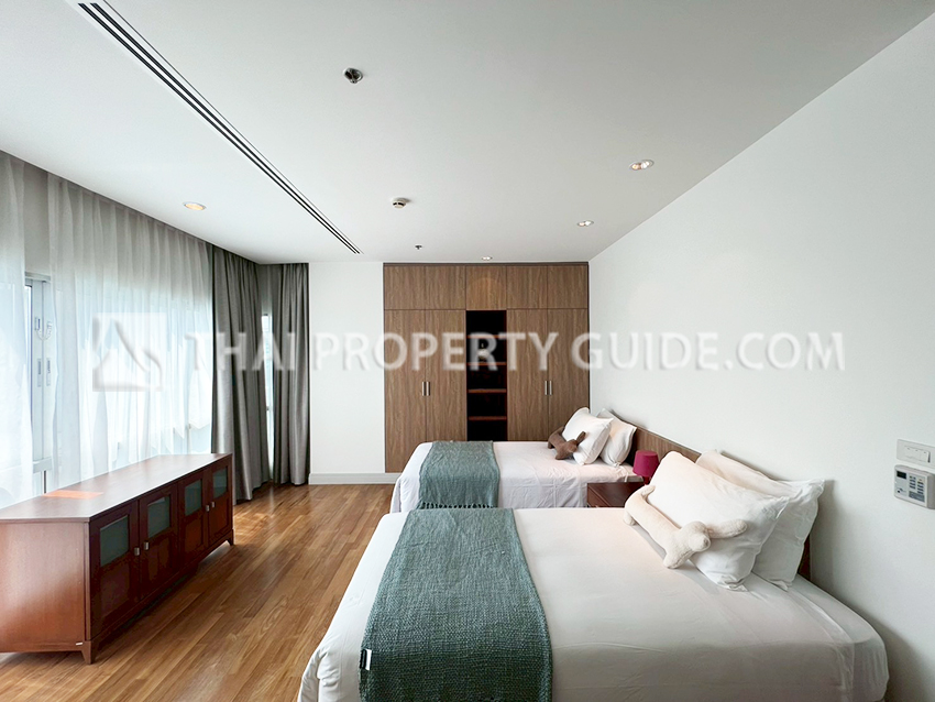 Apartment in Ploenchit 