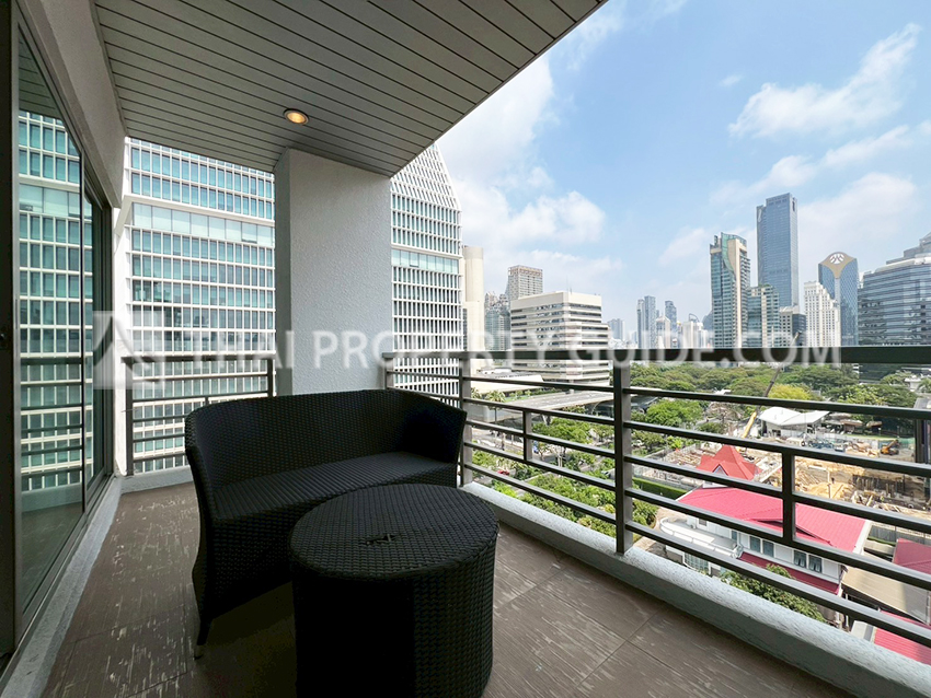 Apartment in Ploenchit 