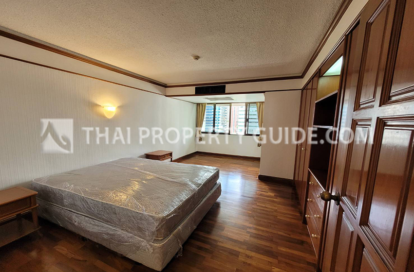 Apartment in Ploenchit 