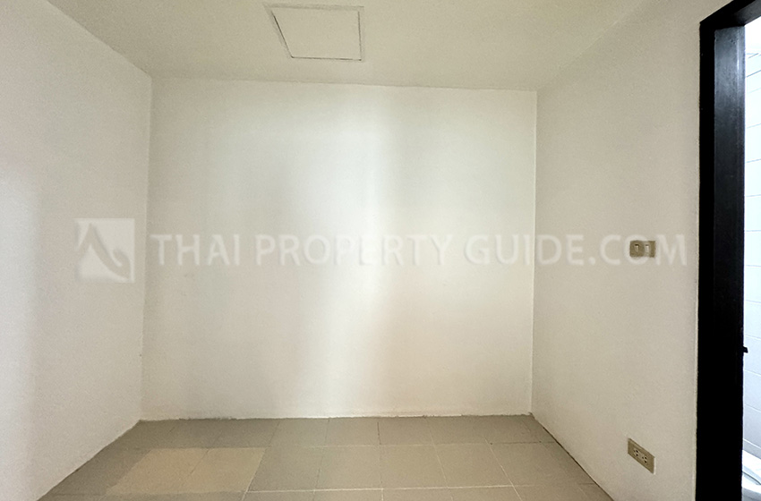 Apartment in Rama​ 9​ -​ Ramintra 