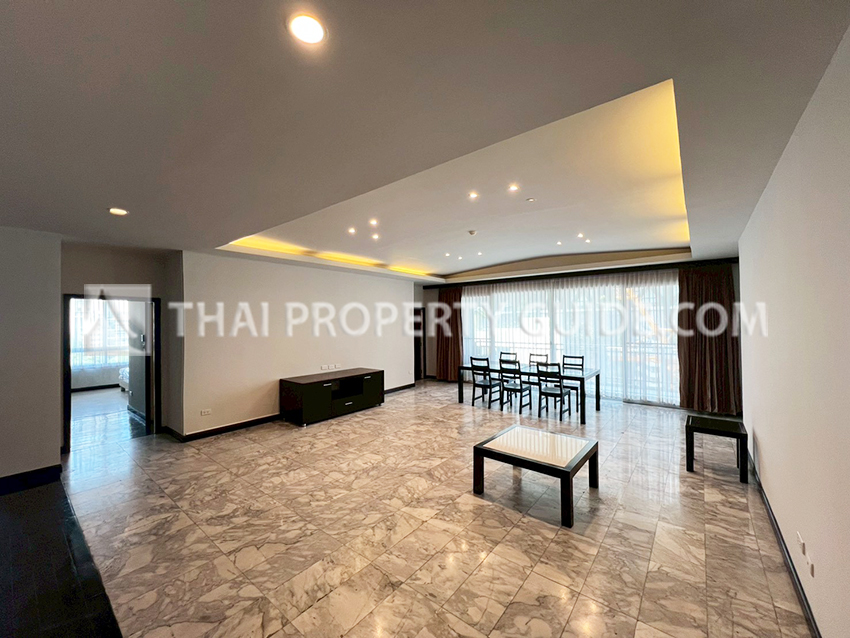 Apartment in Sathorn 