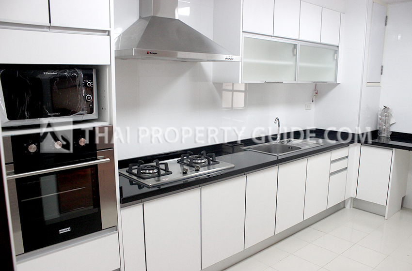 Apartment in Sathorn 