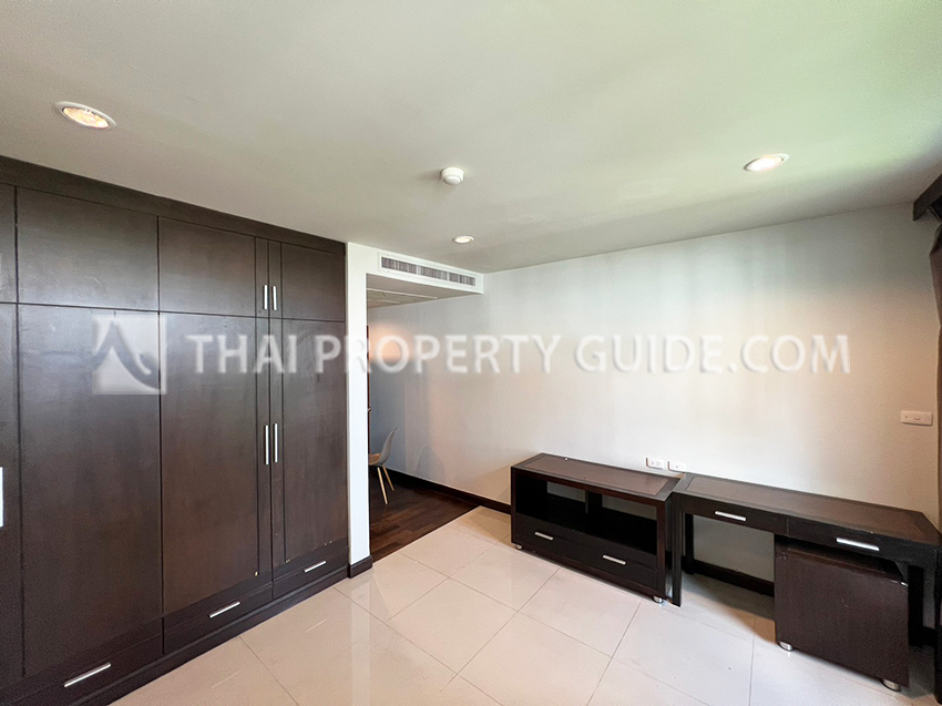 Apartment in Sathorn 