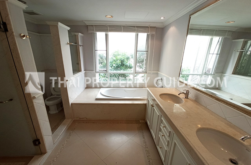 Apartment in Sathorn 