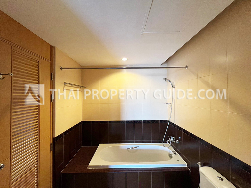 Apartment in Sathorn 