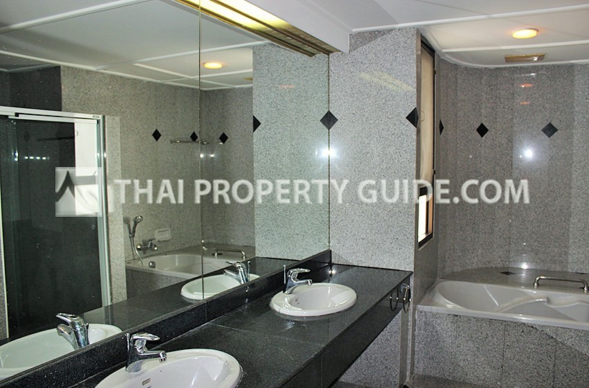 Apartment in Sukhumvit 