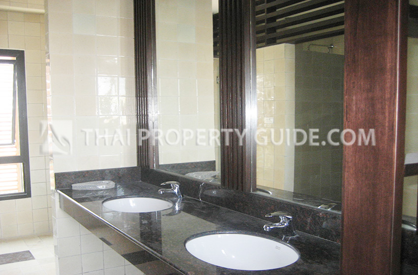 Apartment in Sukhumvit 
