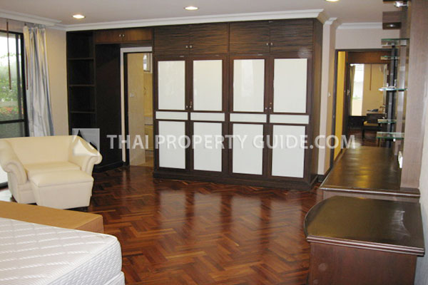 Apartment in Sukhumvit 