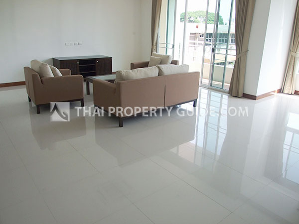 Apartment in Sukhumvit 