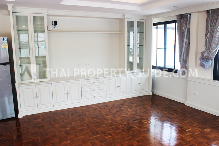Apartment in Sukhumvit 