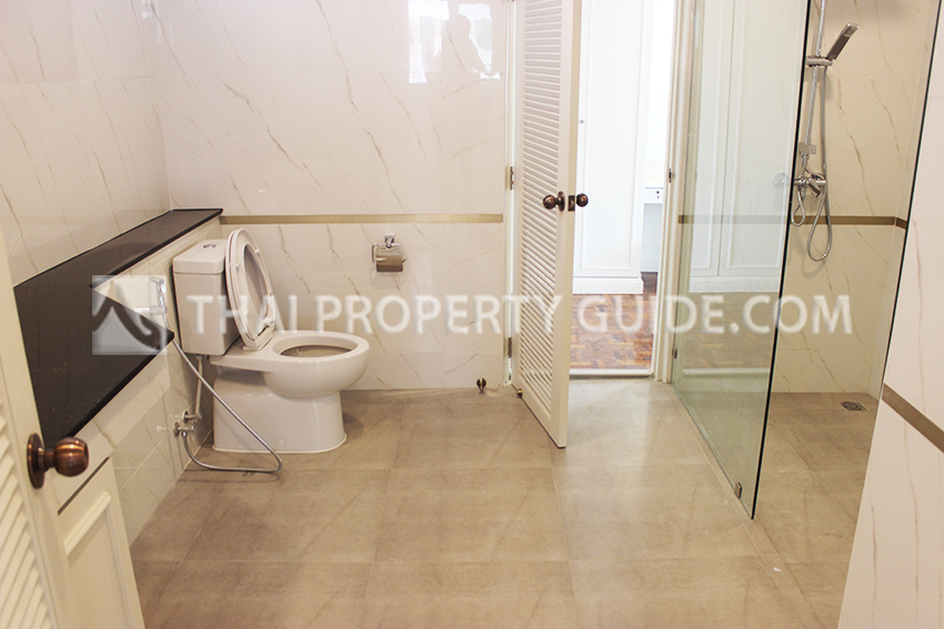 Apartment in Sukhumvit 