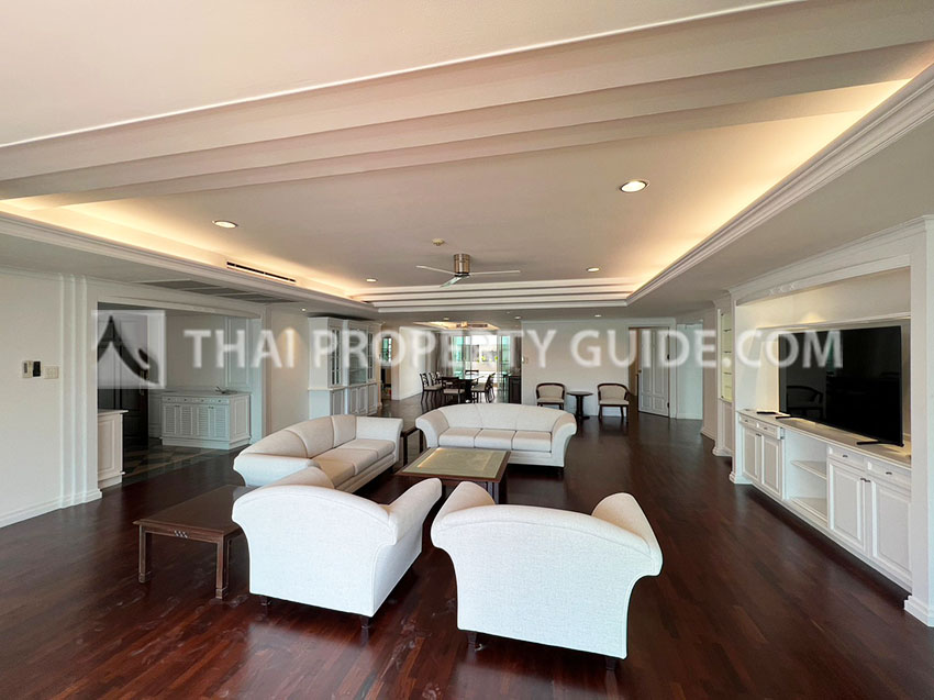 Apartment in Sukhumvit 