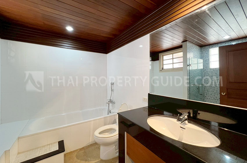 Apartment in Sukhumvit 