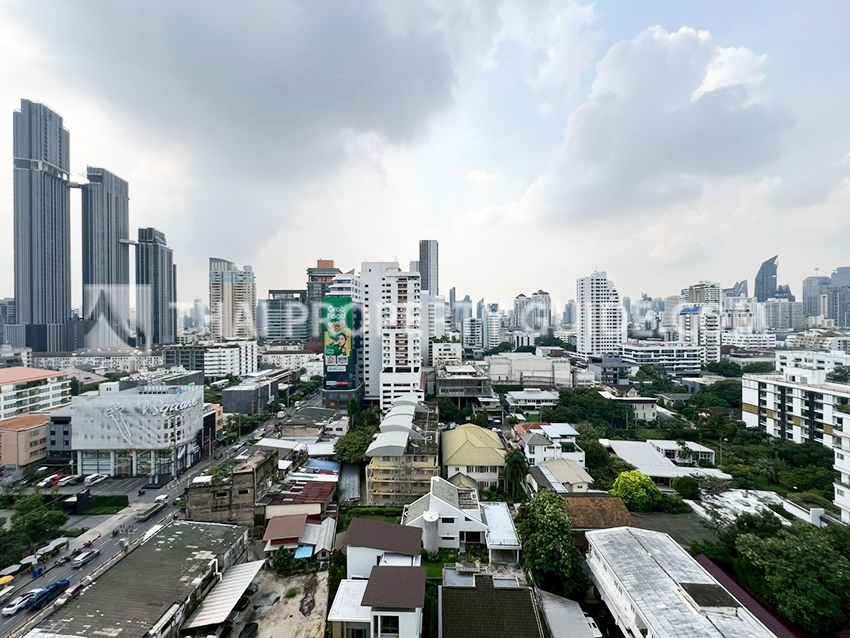 Apartment in Sukhumvit 