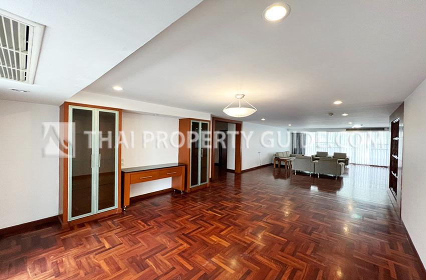 Apartment in Sukhumvit 