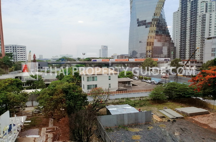 Apartment in Sukhumvit 
