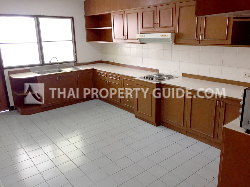 Apartment in Sukhumvit 