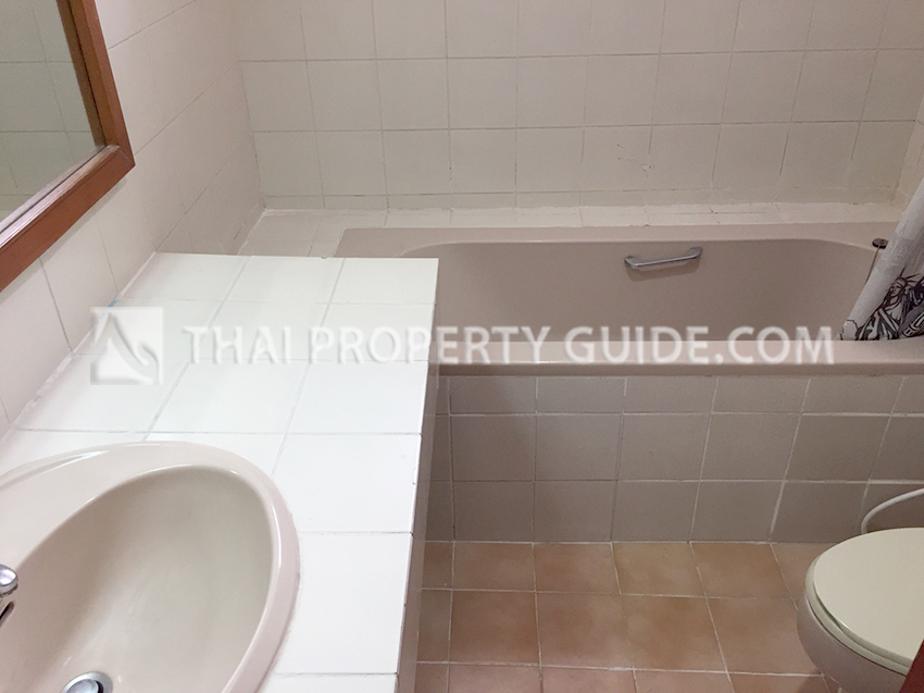 Apartment in Sukhumvit 
