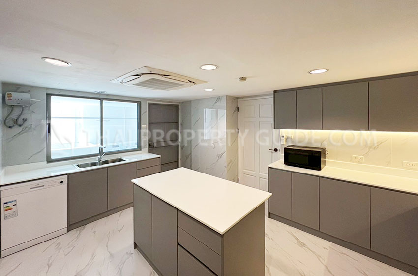 Apartment in Sukhumvit 
