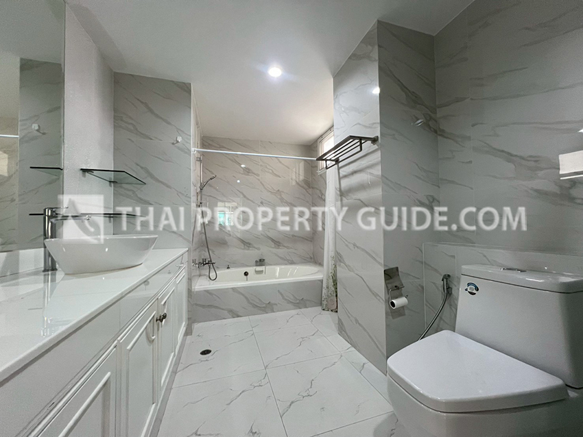 Apartment in Sukhumvit 