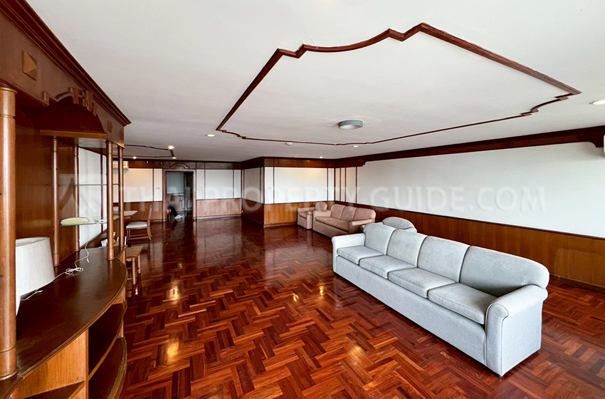 Apartment in Sukhumvit