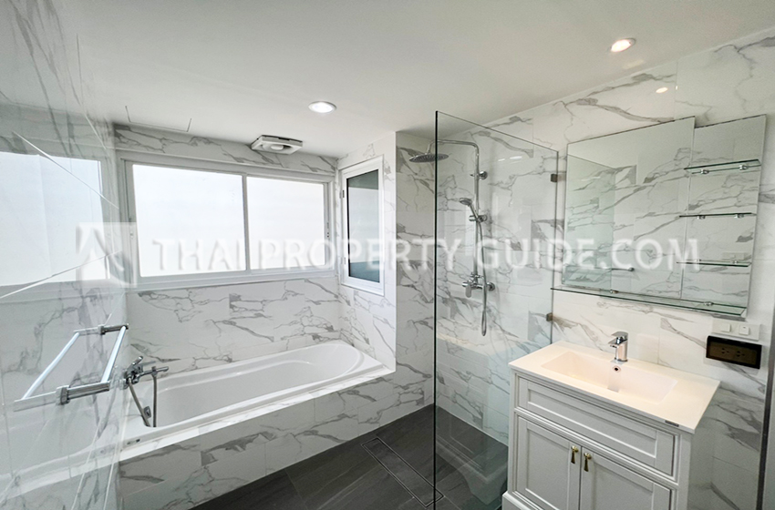 Apartment in Sukhumvit 