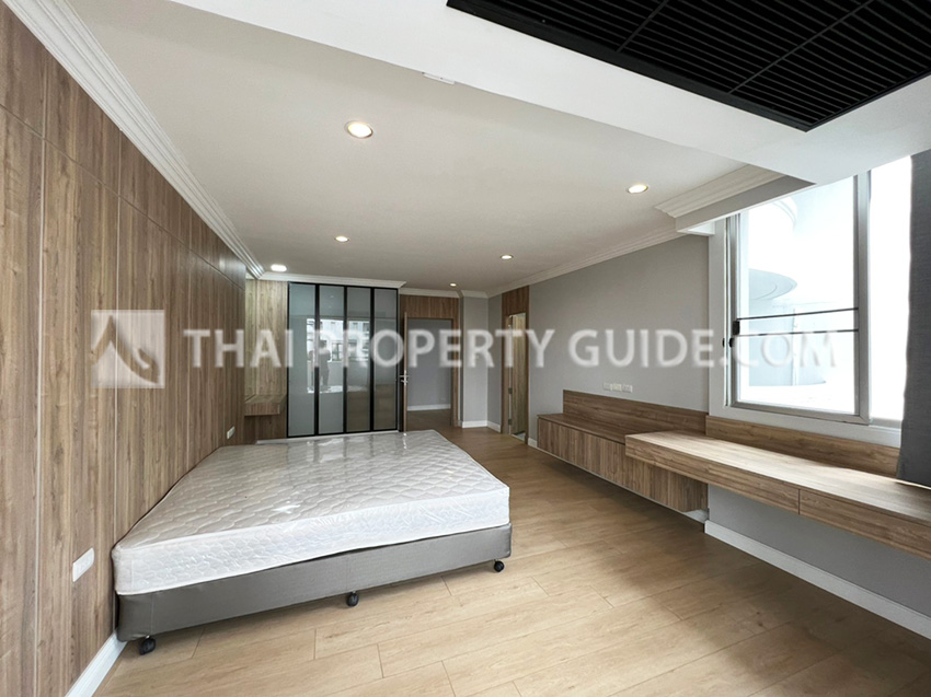 Apartment in Sukhumvit 