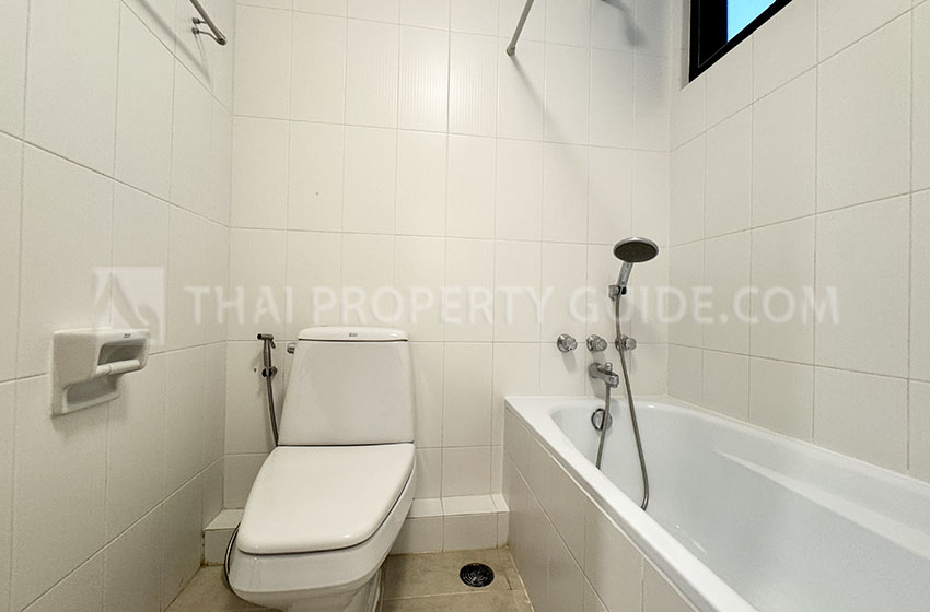 Apartment in Sukhumvit 