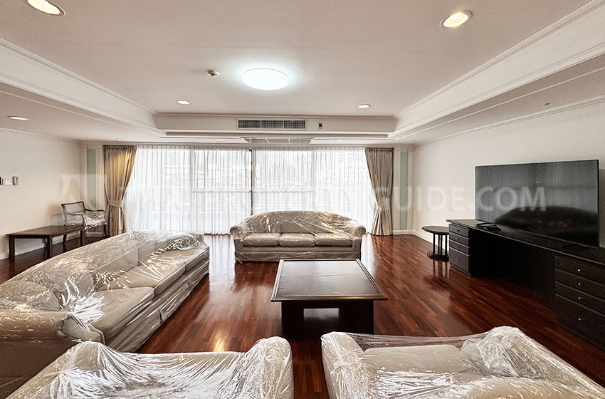 Apartment in Sukhumvit 