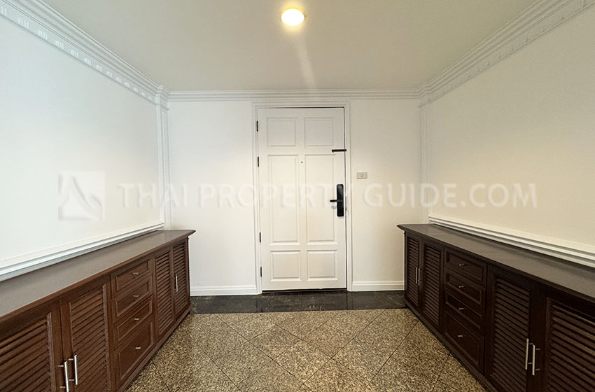 Apartment in Sukhumvit 