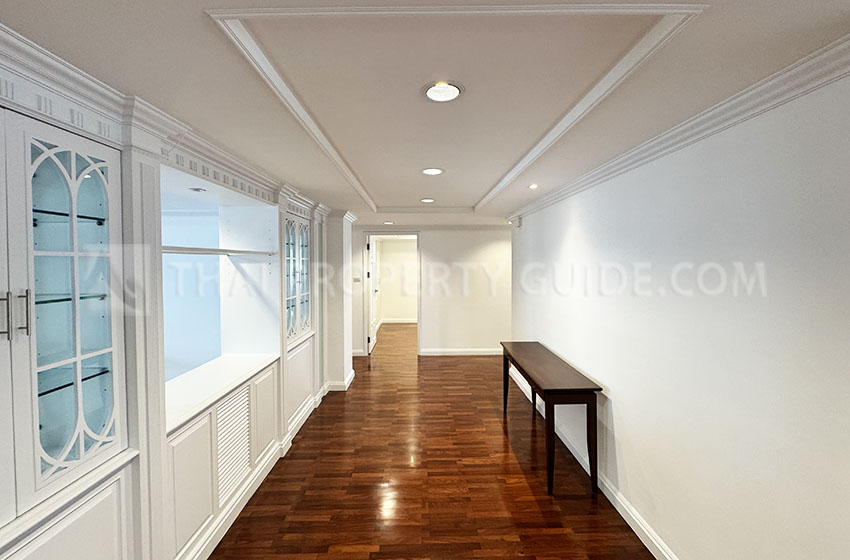 Apartment in Sukhumvit 