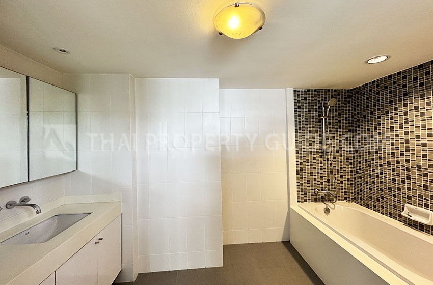 Apartment in Sukhumvit 