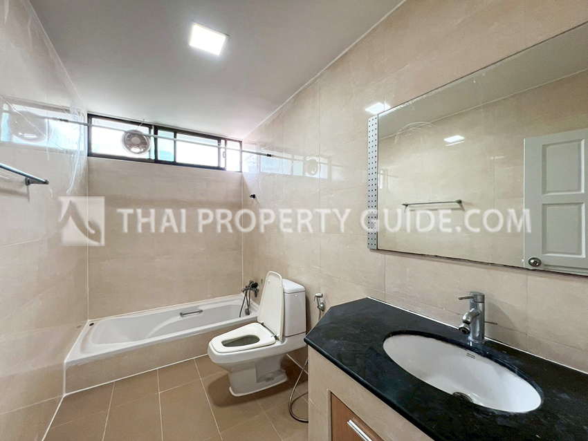 Apartment in Sukhumvit 