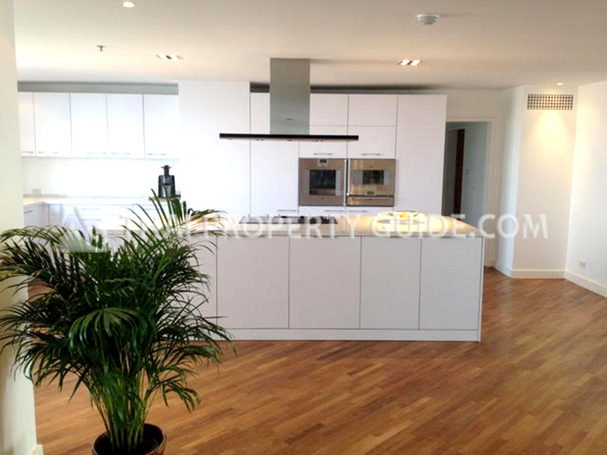 Condominium in Nichada Thani 