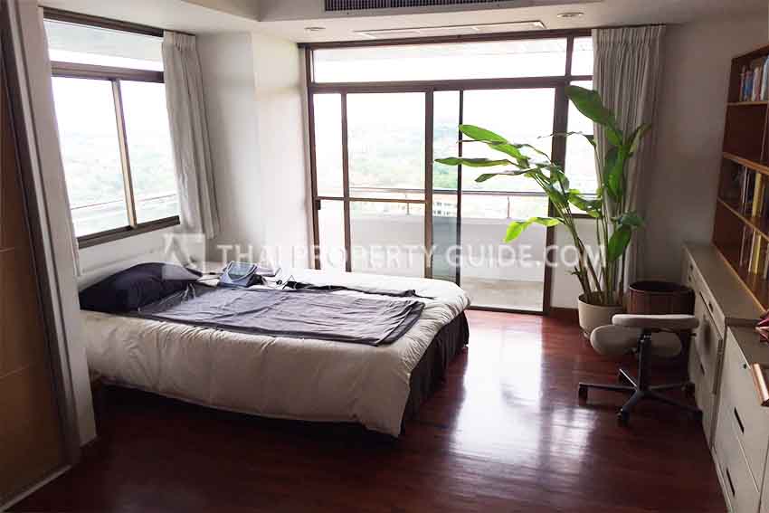 Condominium in Nichada Thani 