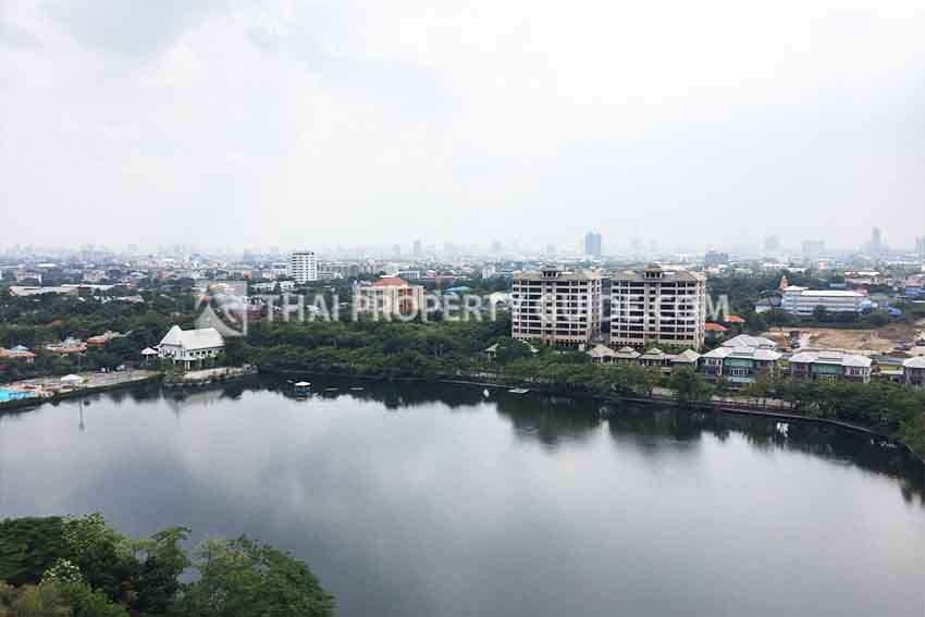 Condominium in Nichada Thani 